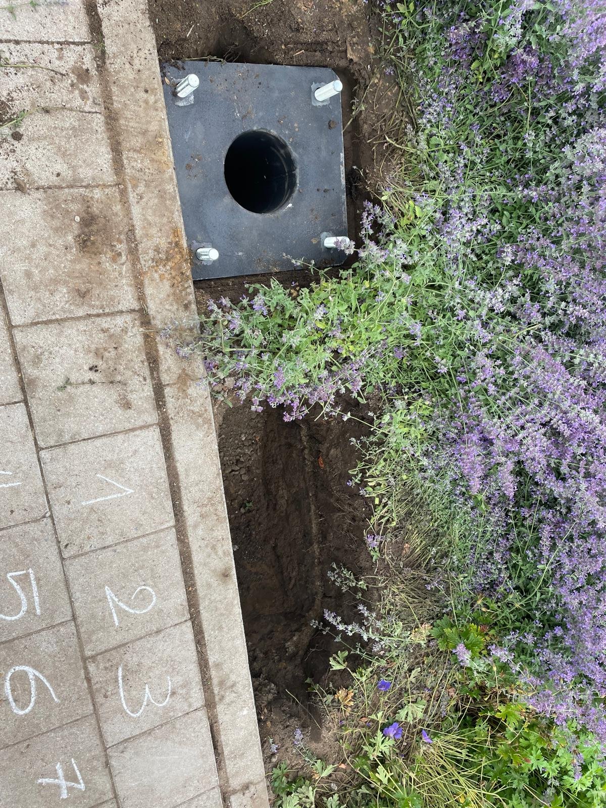 Grondwerk voor Glasvezelkast Installatie